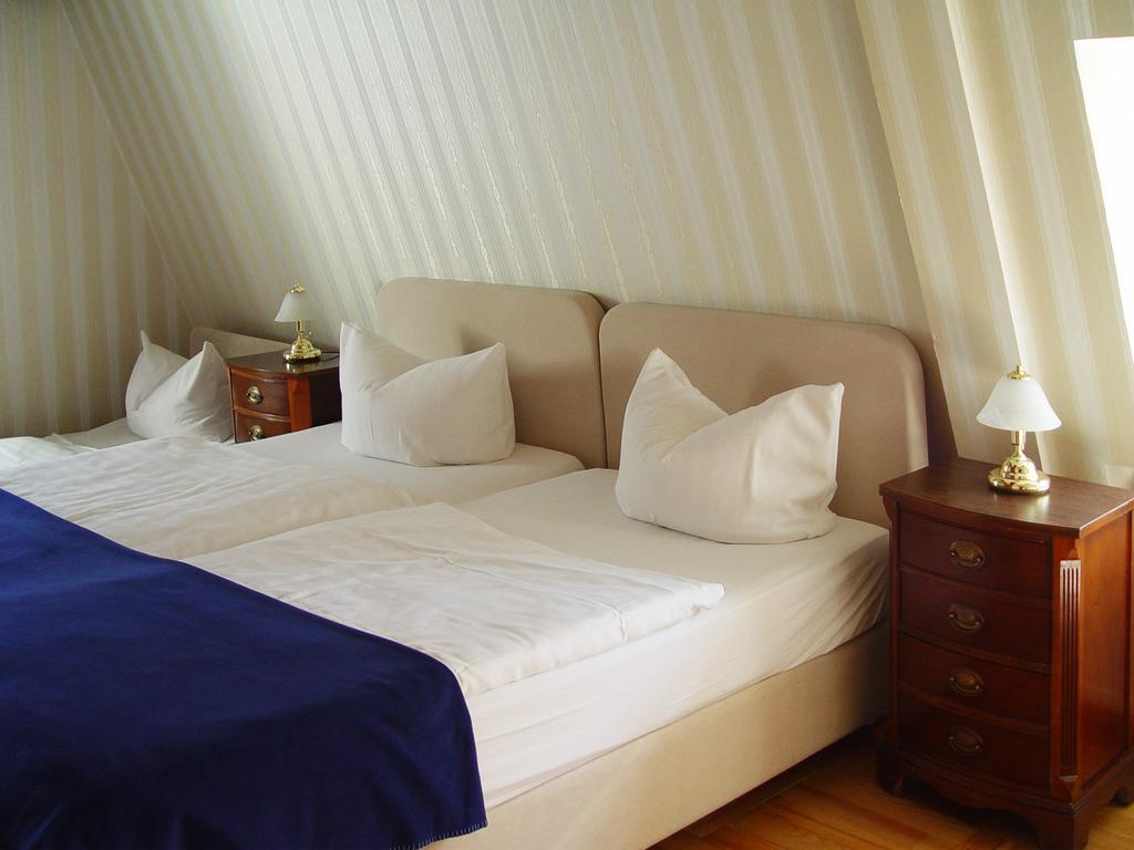 Hotel Altes Hafenhaus Rostock Værelse billede