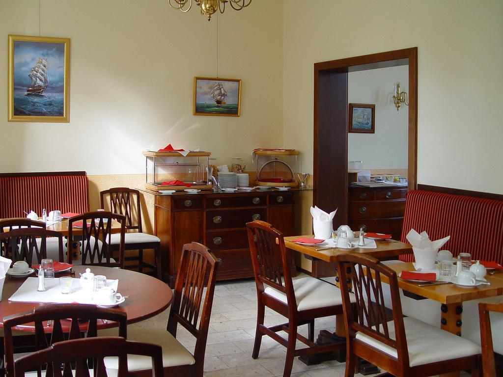Hotel Altes Hafenhaus Rostock Eksteriør billede